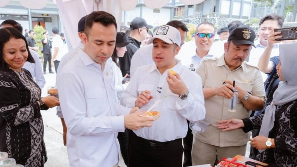 Raffi Ahmad dan Irfan Hakim doakan Ammar Zoni agar kuat menjalani masa tahanan di Lapas Nusakambangan. [Instagram]